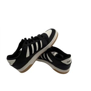 Adidas Sneakers Mens US 8.5 Black And White Lace Up Three Stripes Perforated